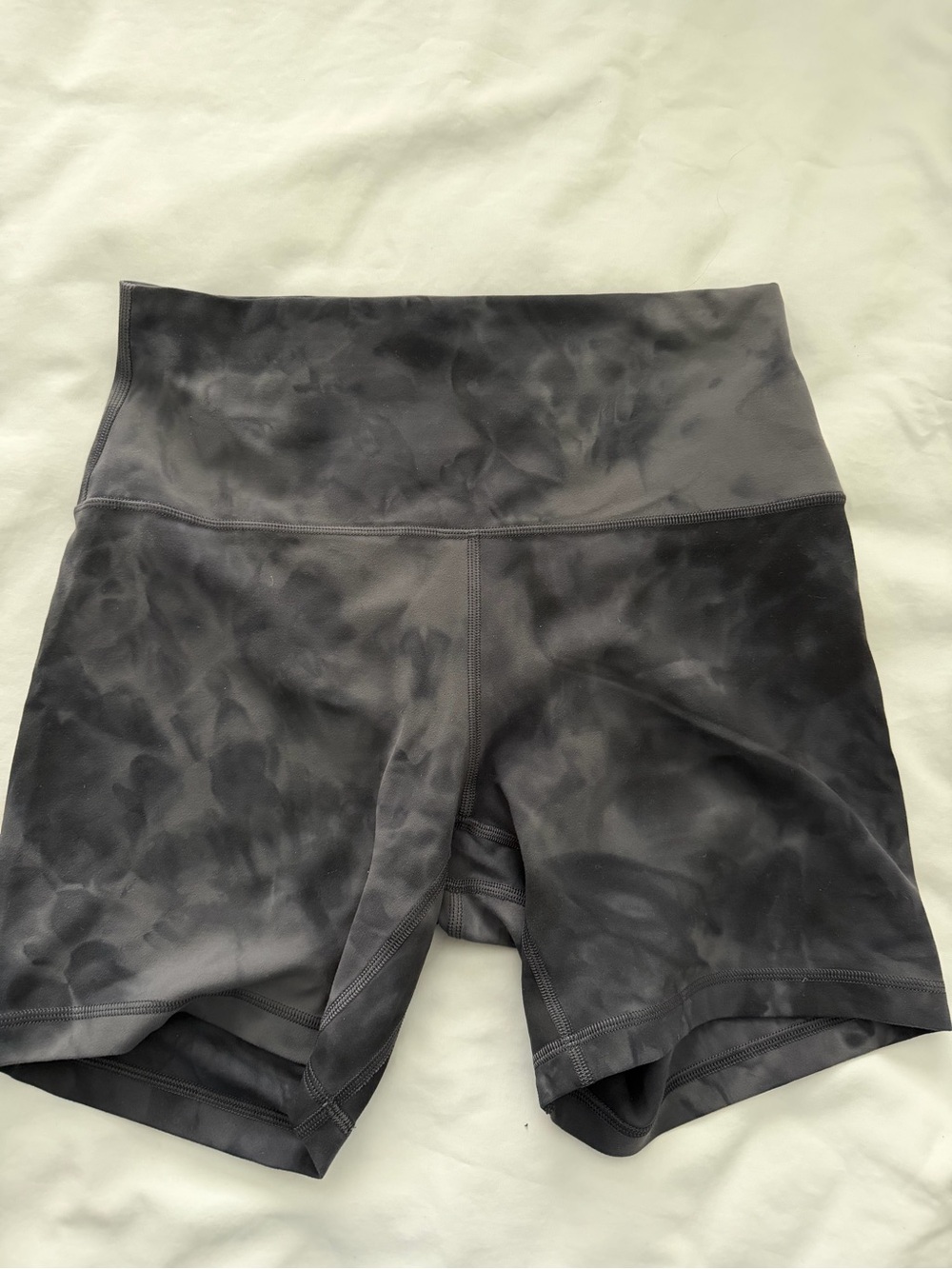 lululemon athletica High-Rise Tie-Dye graphite grey align bikers